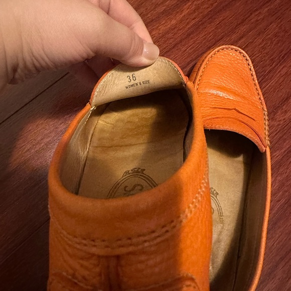 Tod’s Gommino leather loafer - Picture 3 of 6